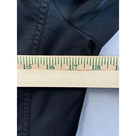 Coldwater Creek Women's Size 6 Black Nylon Blend Lightweight Zip Up Jacket - Picture 6 of 7